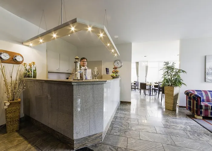 Отель Michels Hanseatic